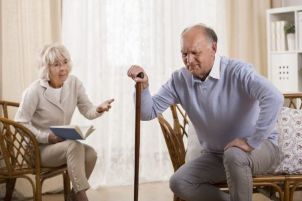 Vârstnicii sunt expuși riscului de boli articulare